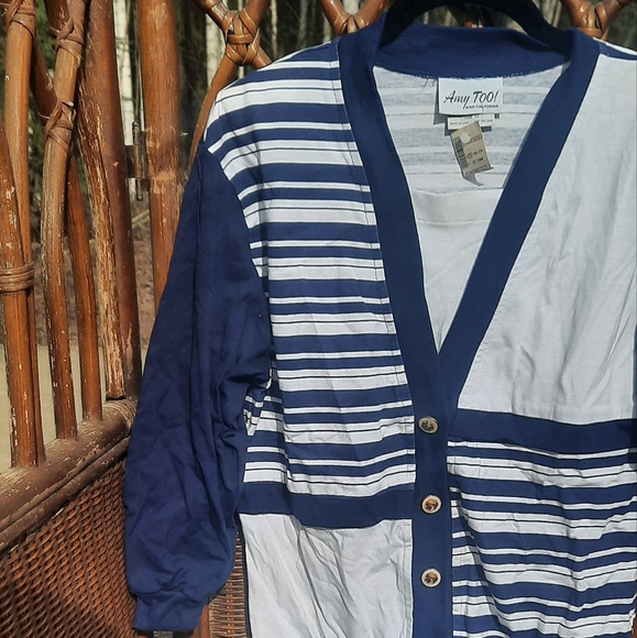 🆕️ Amy Too Vintage 80s Sweater - Picture 2 of 7